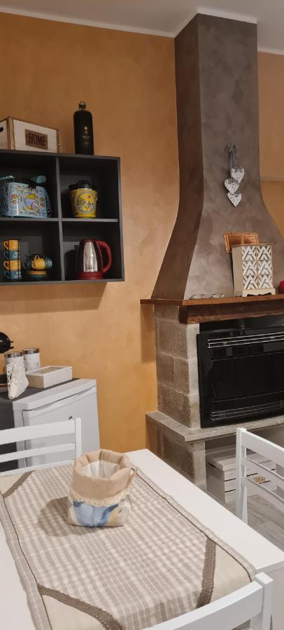 La Casetta Del Borgo Caprarola Luaran gambar